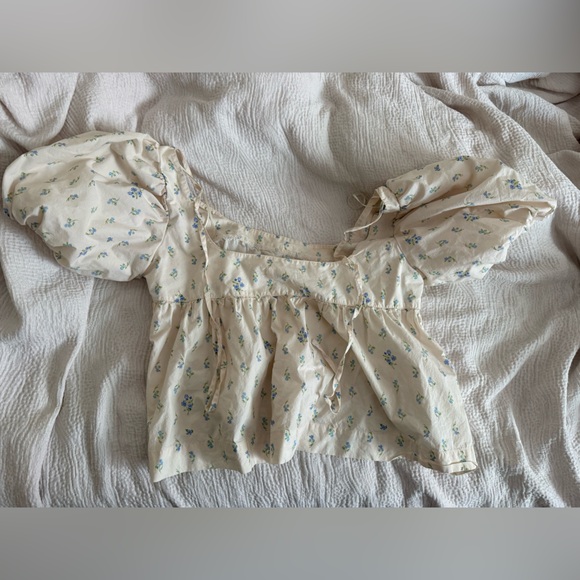 Viola Puff Sleeve Blouse - Beige - Picture 4 of 4